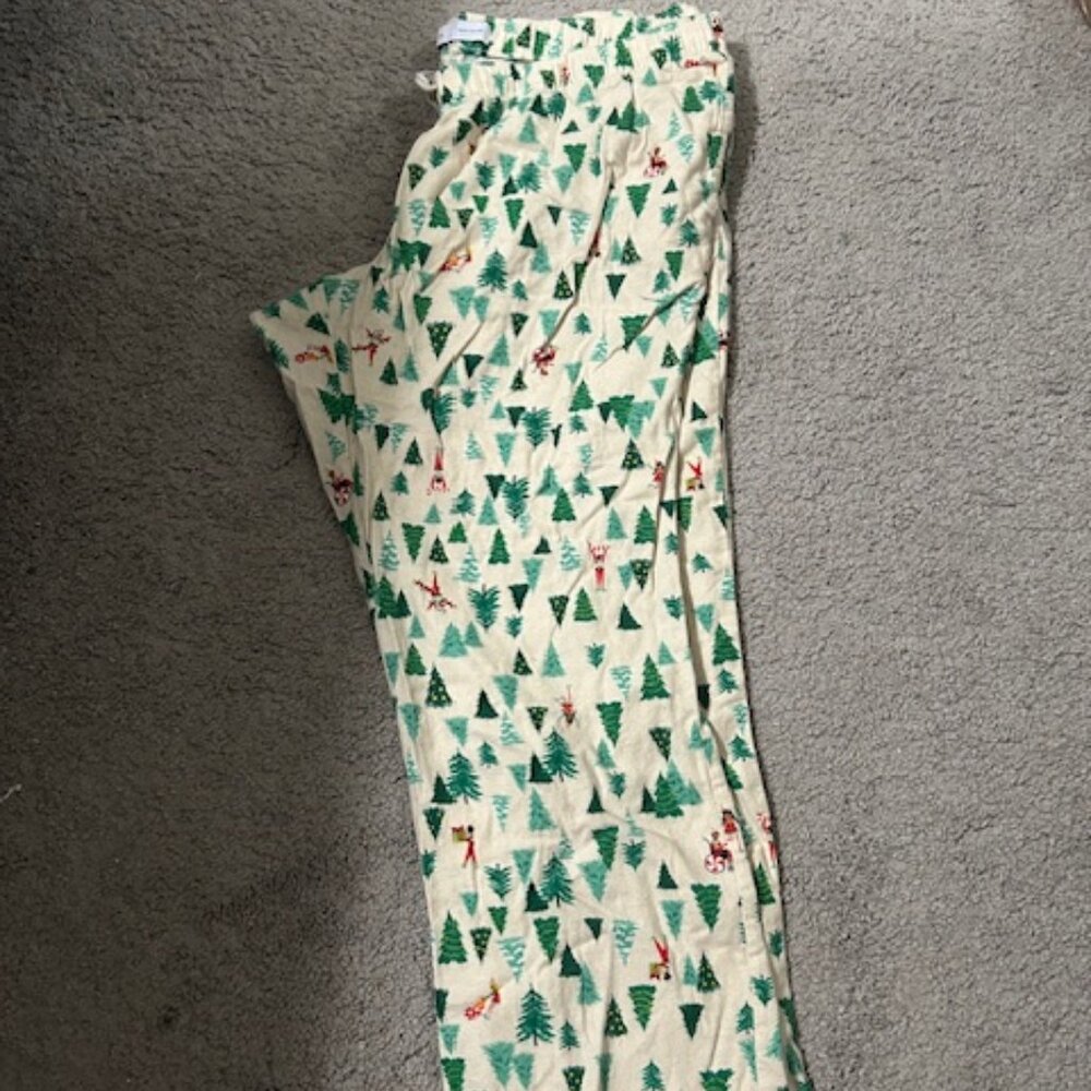 Old Navy Christmas Pajama Pants "Match the Fam"- Like New